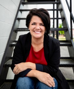 Joy Rich Headshot